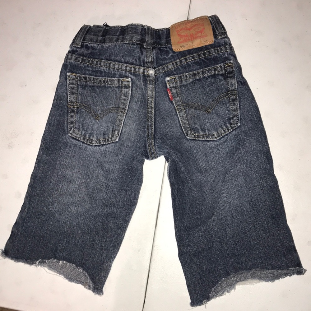 Levi’s - Picture 2 of 2